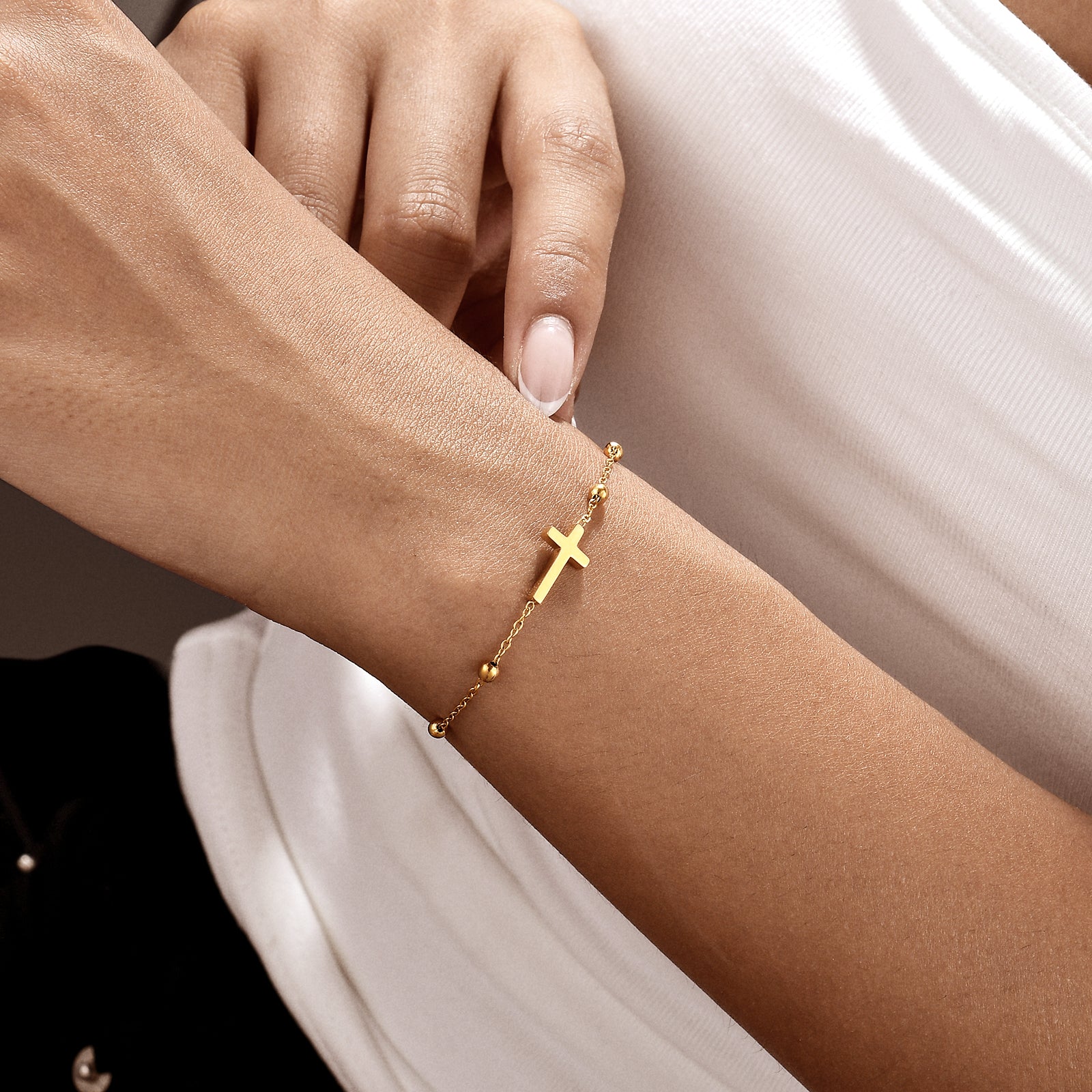 Minimalist Beaded Cross Bracelet