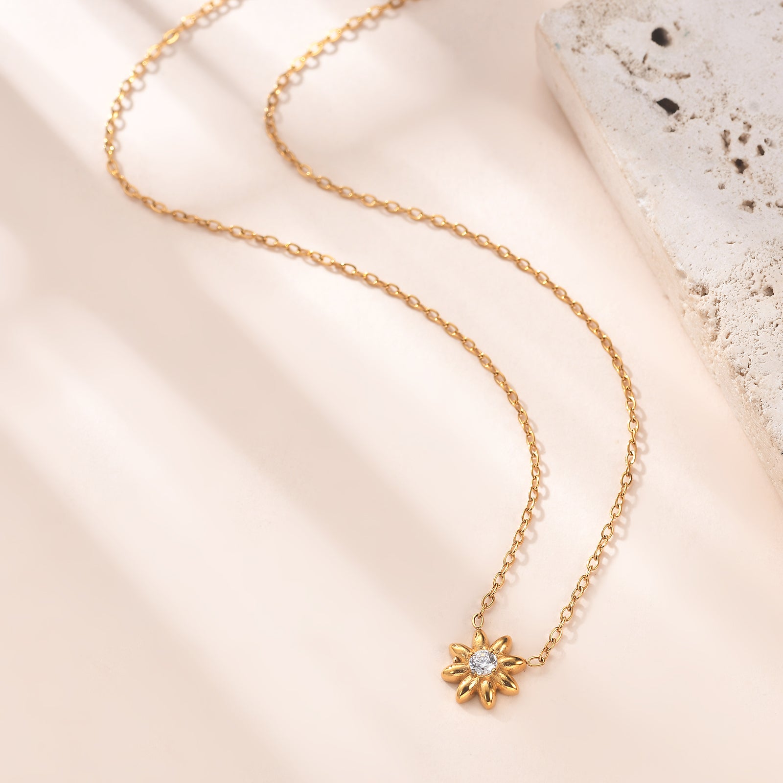 Sunbloom Solitaire Necklace