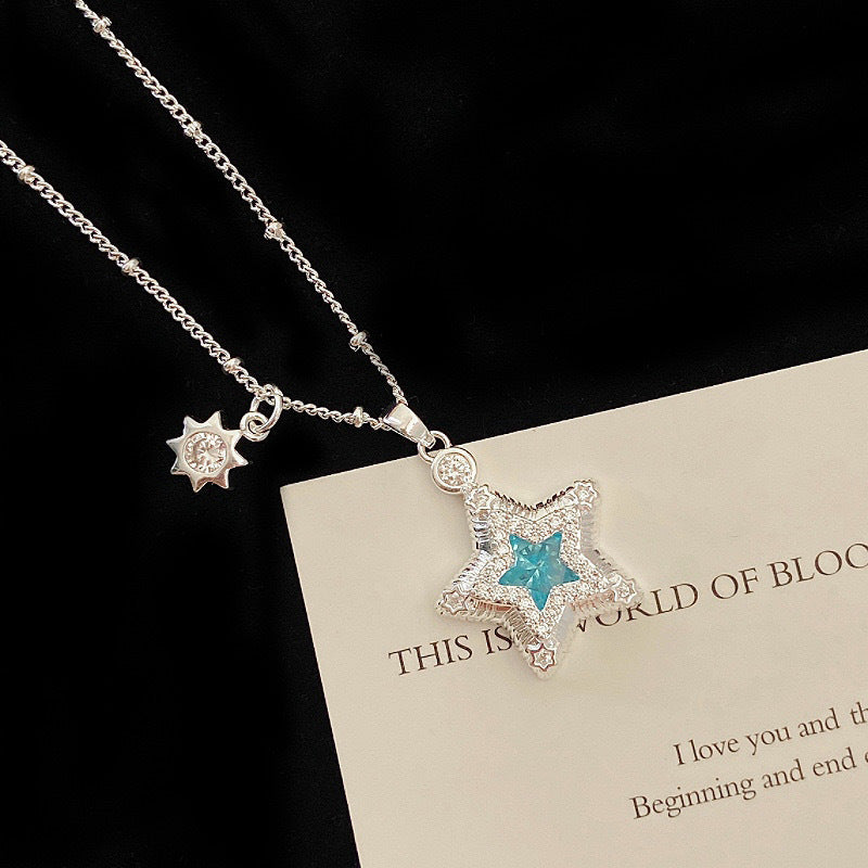Titanium steel does not fade small waist light luxury necklace female summer Internet celebrity niche high-end design accessories collarbone chain pendant