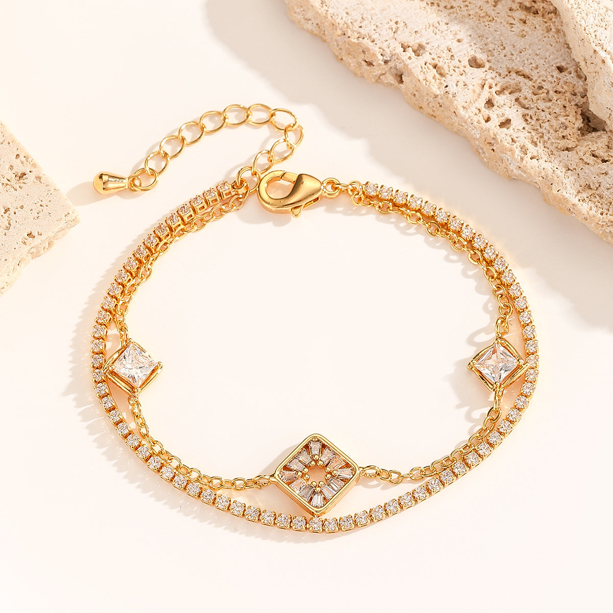 Cross-border explosive jewelry round love electroplating high-grade zircon gold-plated adjustable bracelet wholesale female