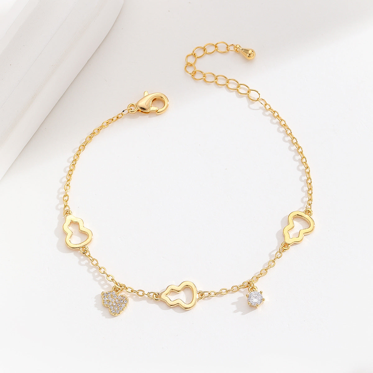 Cross-border explosive jewelry round love electroplating high-grade zircon gold-plated adjustable bracelet wholesale female