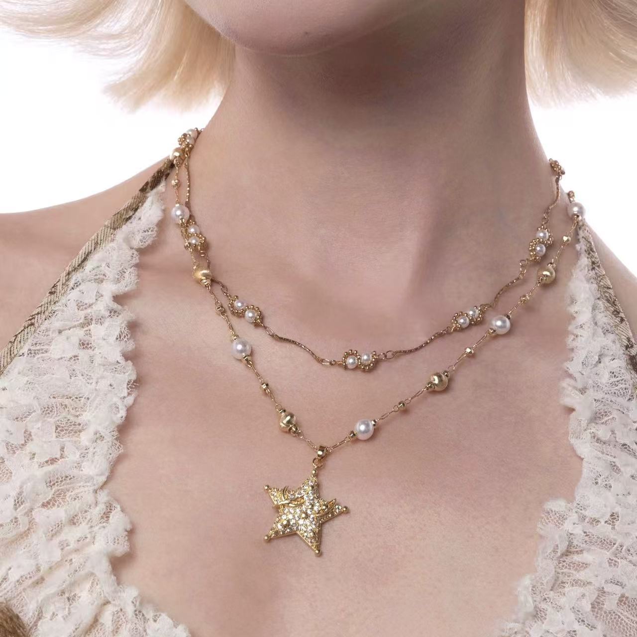 Vintage Baroque Diamond Medieval Light Luxury Star Pearl Premium Necklace