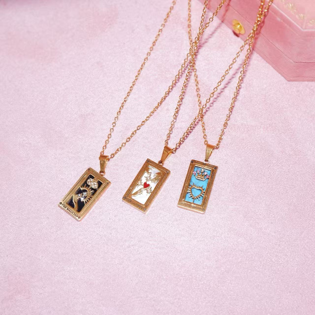 TK popular tarot necklace, stainless steel material does not fade tarot retro pendant necklace