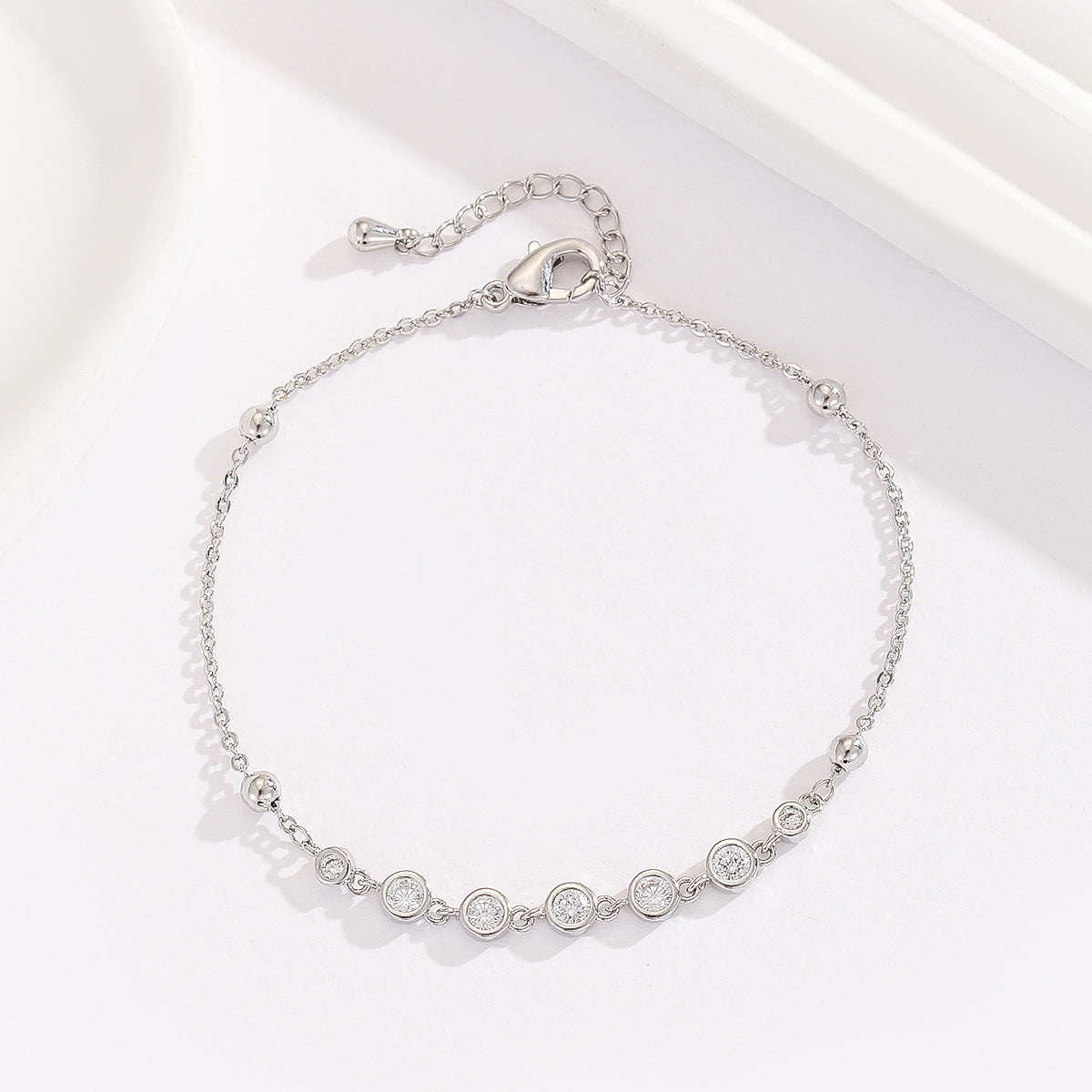 Cross-border explosive jewelry round love electroplating high-grade zircon gold-plated adjustable bracelet wholesale female