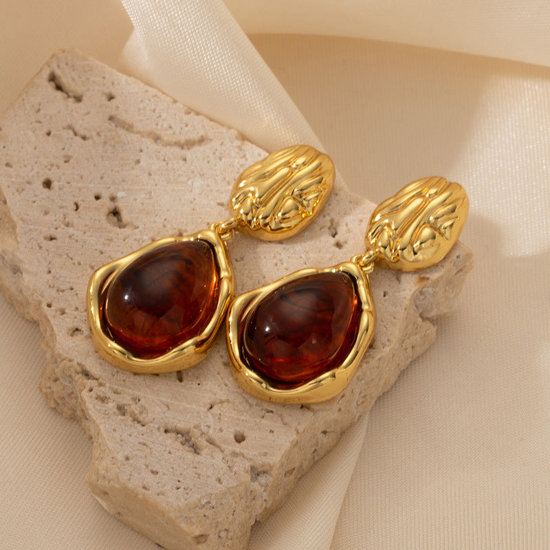 European and American retro stainless steel water drop earrings women's light luxury niche high-end stud earrings 18k gold fashion versatile earrings