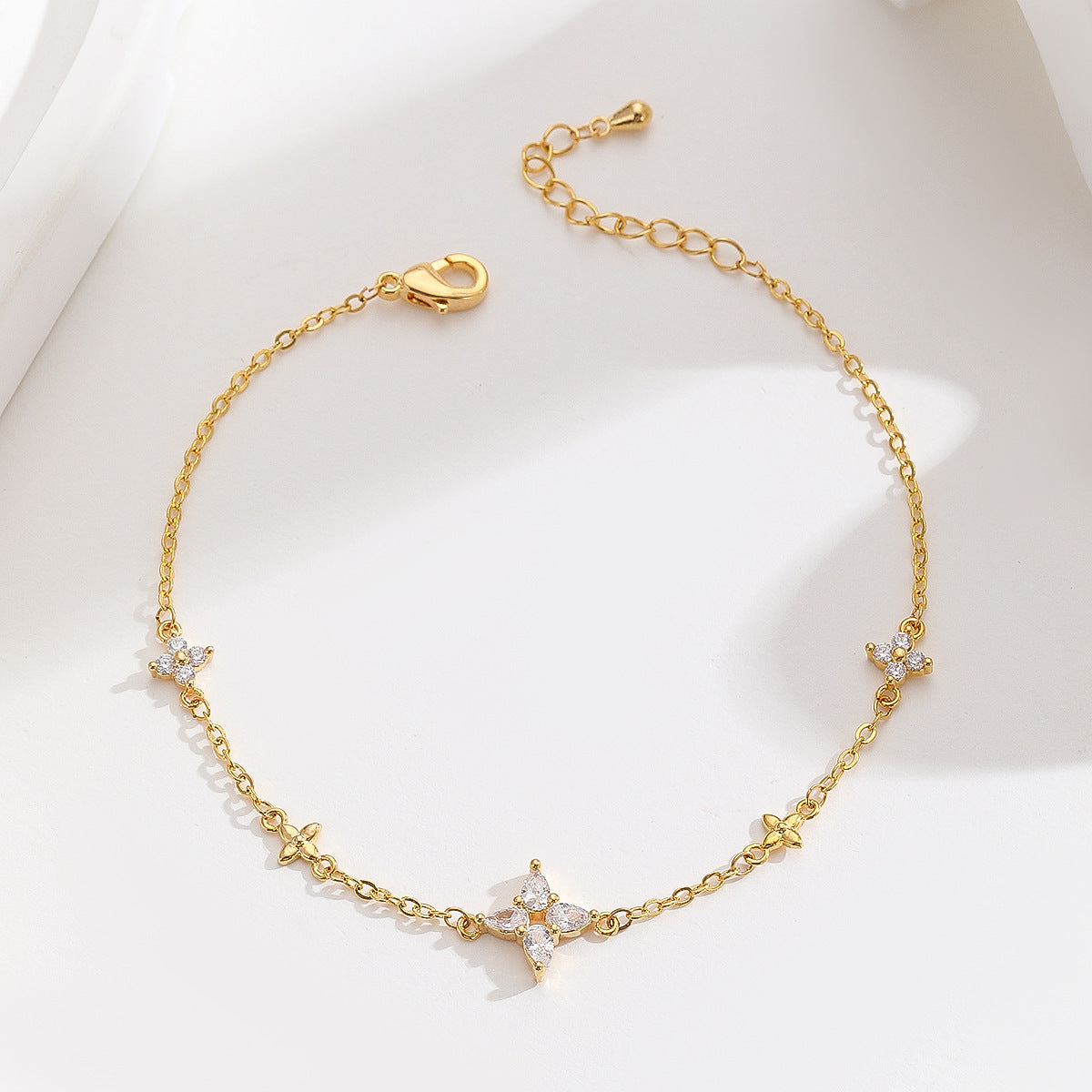 Cross-border explosive jewelry round love electroplating high-grade zircon gold-plated adjustable bracelet wholesale female