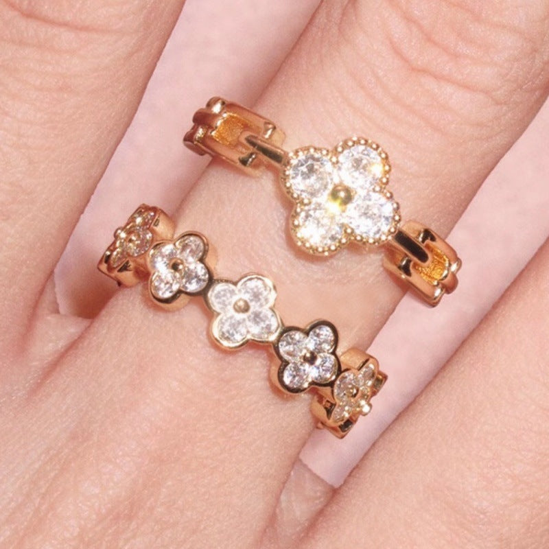 Douyin popular Internet celebrity with the same iris light rhyme~ Qianjin texture European and American ring set