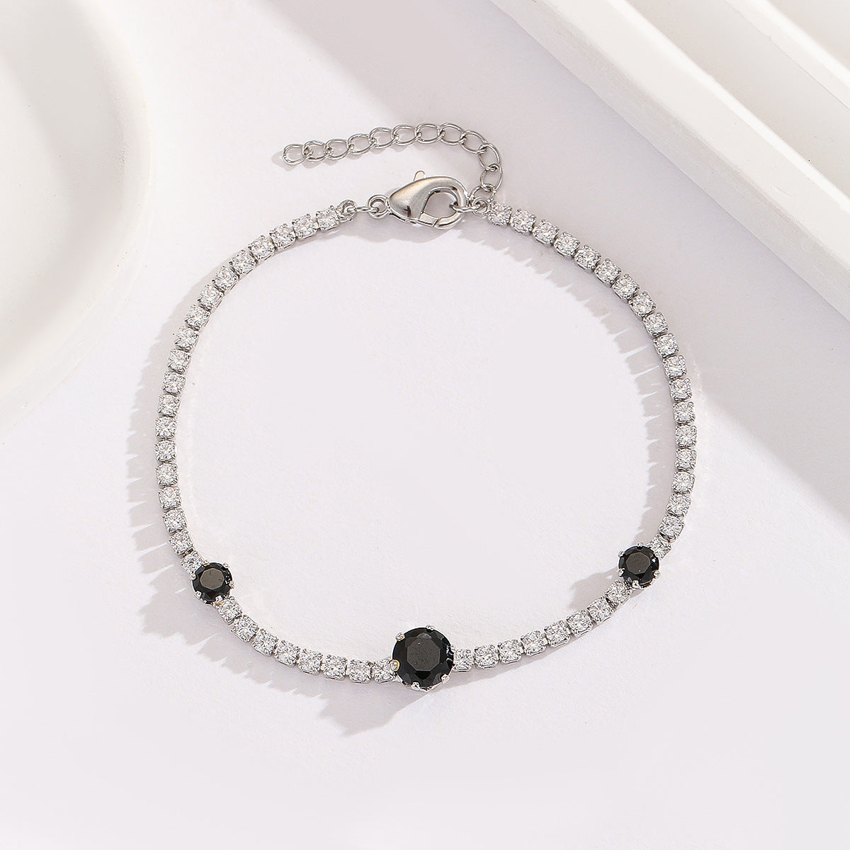 Cross-border explosive jewelry round love electroplating high-grade zircon gold-plated adjustable bracelet wholesale female