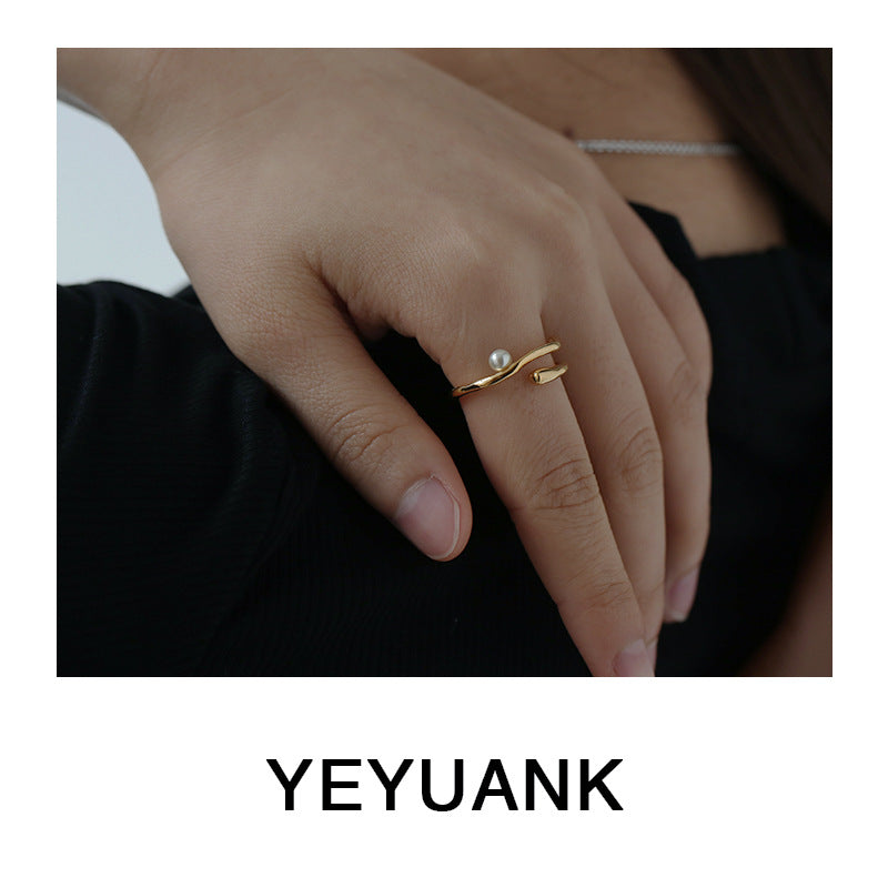 Nohara Aoi, Japan and South Korea simple ins Internet celebrity niche design water ripple highlight pearl opening ring jewelry women