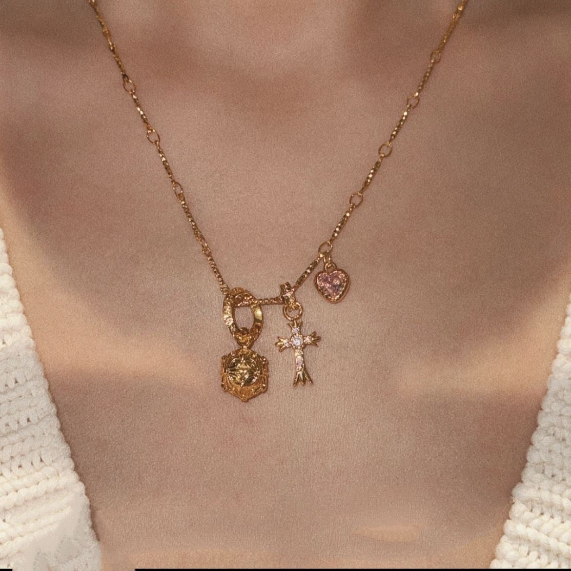 Douyin explosive 18k plated real gold Crojia high version love necklace wholesale high color retention necklace