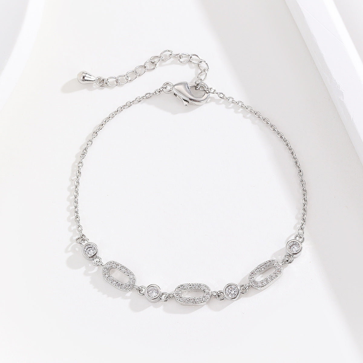 Cross-border explosive jewelry round love electroplating high-grade zircon gold-plated adjustable bracelet wholesale female