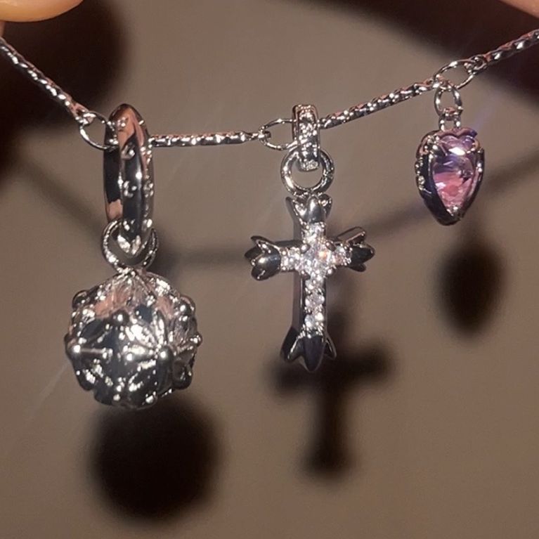 Douyin explosive 18k plated real gold Crojia high version love necklace wholesale high color retention necklace