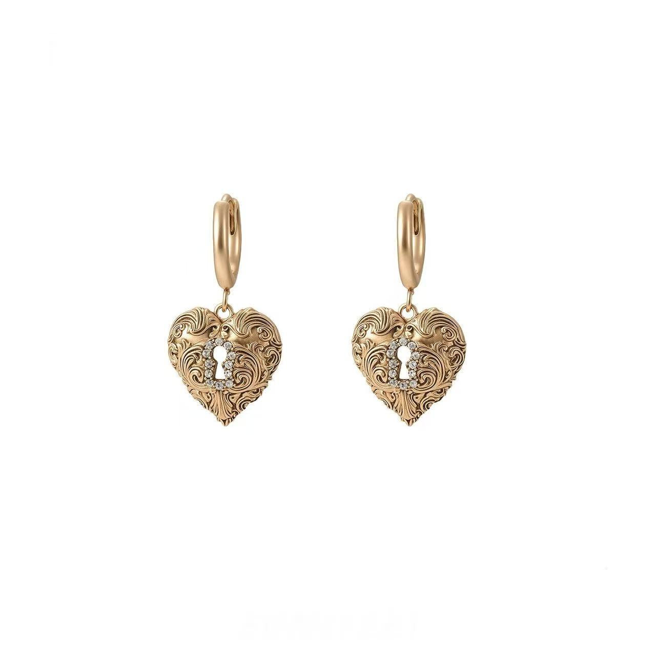 Retro love lock cylinder series asymmetric key love earrings