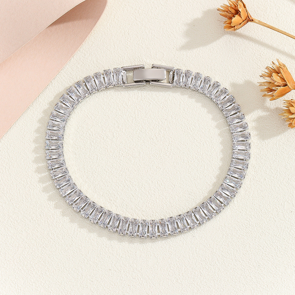 Cross-border explosive jewelry round love electroplating high-grade zircon gold-plated adjustable bracelet wholesale female