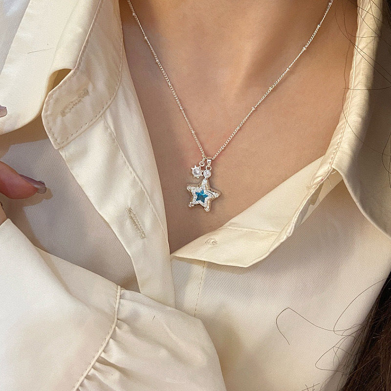 Titanium steel does not fade small waist light luxury necklace female summer Internet celebrity niche high-end design accessories collarbone chain pendant