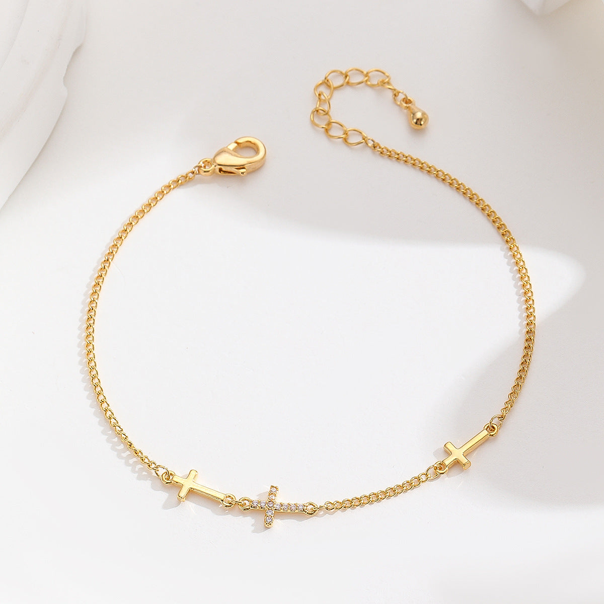 Cross-border explosive jewelry round love electroplating high-grade zircon gold-plated adjustable bracelet wholesale female