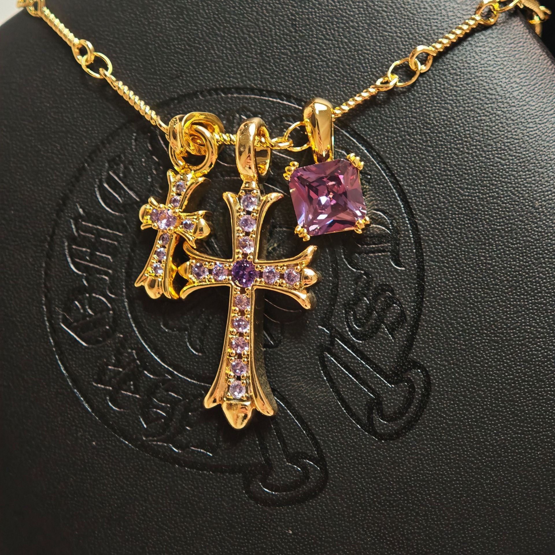 Sugar cube cross, full zircon cross necklace pendant, super high color retention, couple trendy punk hip-hop necklace.