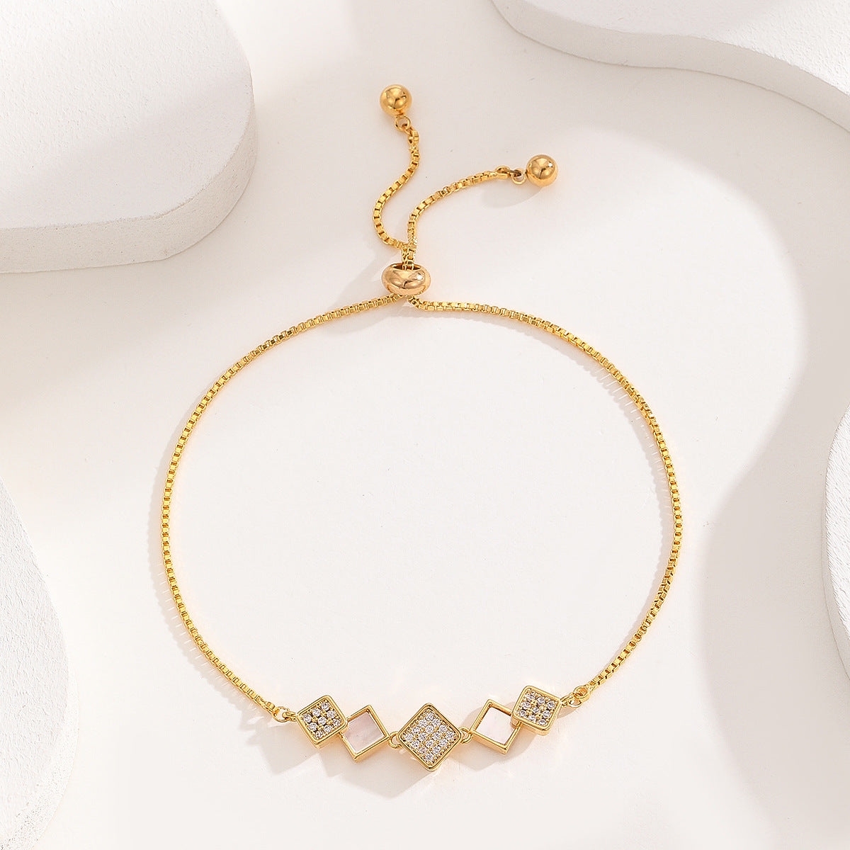 Cross-border explosive jewelry round love electroplating high-grade zircon gold-plated adjustable bracelet wholesale female